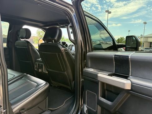 Used 2021 Ford F250 Platinum w/ FX4 Off-Road Package AWD/4WD image 29