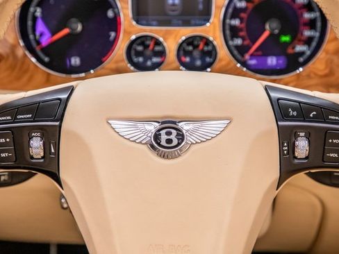 Used 2011 Bentley Continental GTC image 38