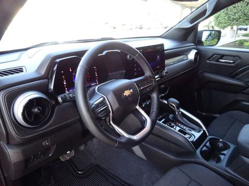 Certified 2023 Chevrolet Colorado LT w/ LT Convenience Package II image 16