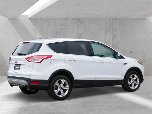 Used 2013 Ford Escape SE FWD image 3