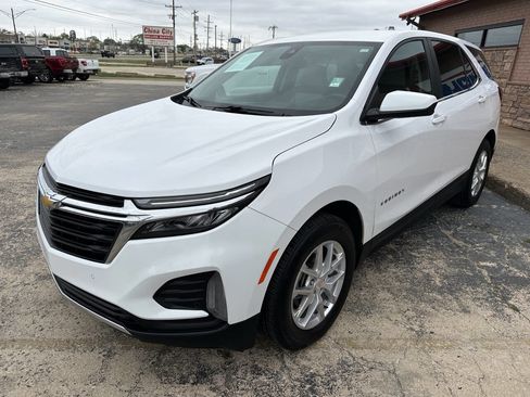 Used 2023 Chevrolet Equinox LT w/ Driver Convenience Package AWD/4WD image 5