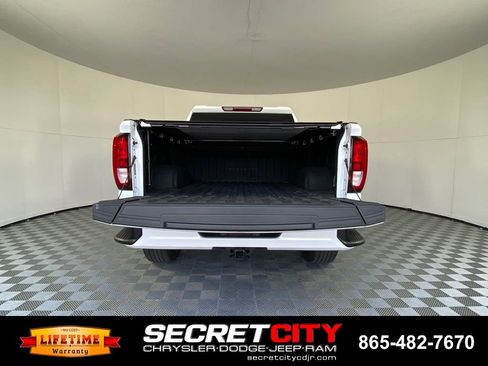 Used 2023 GMC Sierra 1500 Elevation AWD/4WD image 29