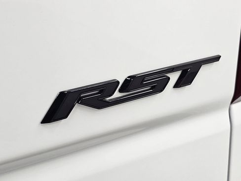 New 2026 Chevrolet Silverado 1500 RST w/ Dark Appearance Package AWD/4WD image 31