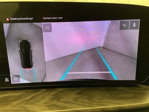 Used 2025 Audi Q5 Premium Plus image 17