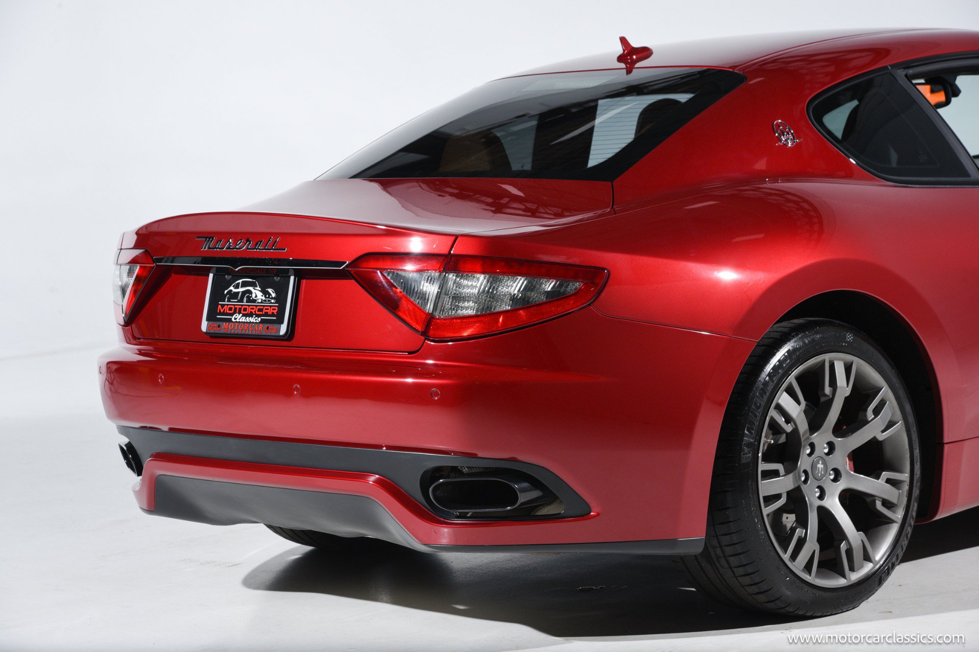 Used 2014 Maserati GranTurismo MC RWD image 14