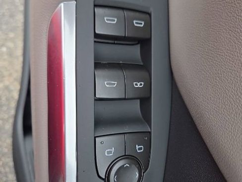 New 2026 Chevrolet Traverse LT w/ Midnight/Sport Edition AWD/4WD image 41