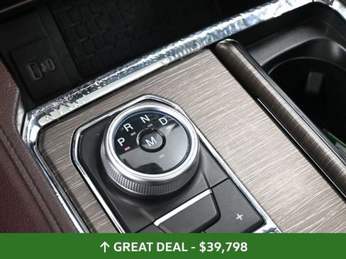 Used 2023 Ford Expedition Limited image 30