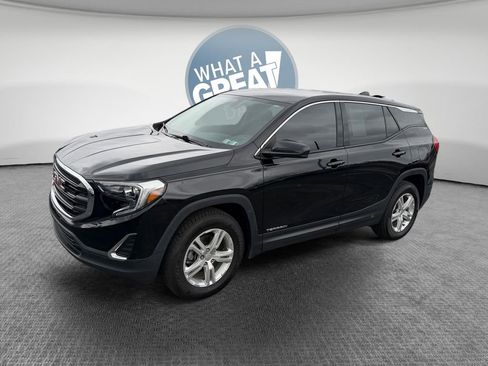 Used 2019 GMC Terrain SLE w/ LPO, Floor Liner Package image 8