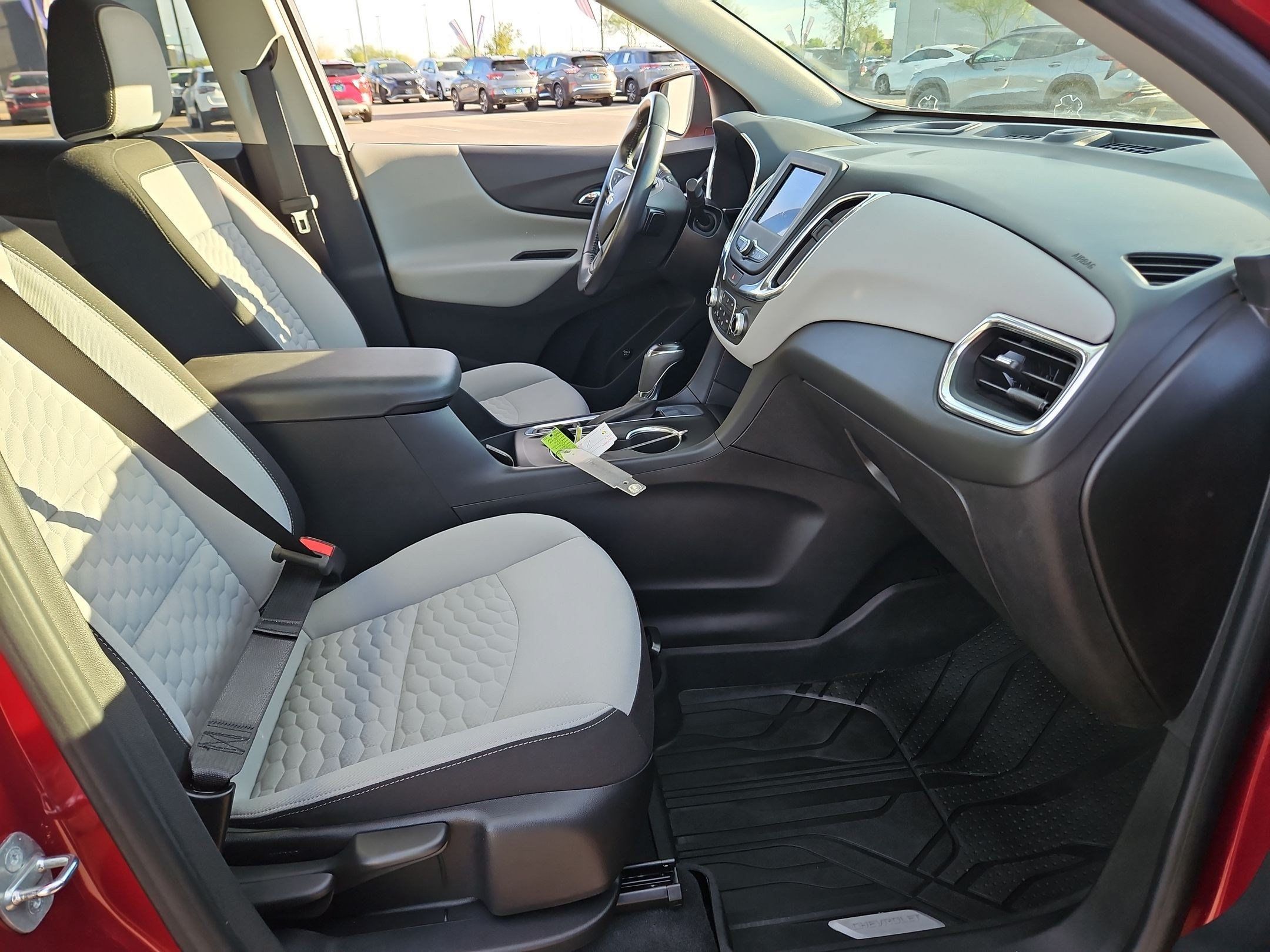 Certified 2020 Chevrolet Equinox LT FWD image 30
