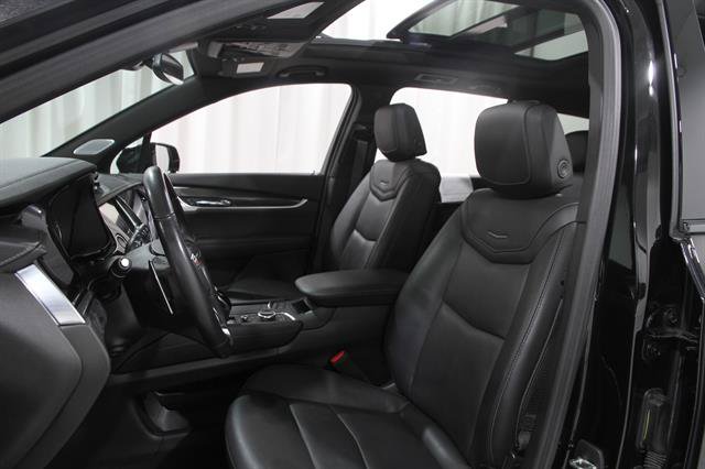 Used 2023 Cadillac XT6 Sport AWD/4WD image 5