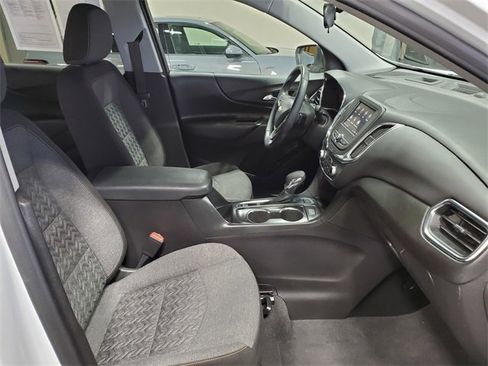 Certified 2024 Chevrolet Equinox LT image 13