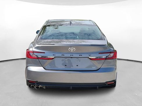 New 2026 Toyota Camry SE w/ Convenience Package FWD image 5