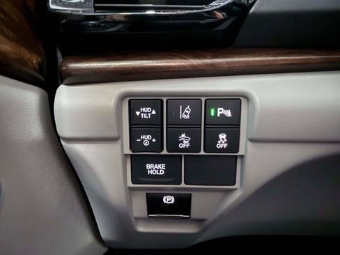 Used 2020 Acura RDX AWD w/ Advance Package image 19