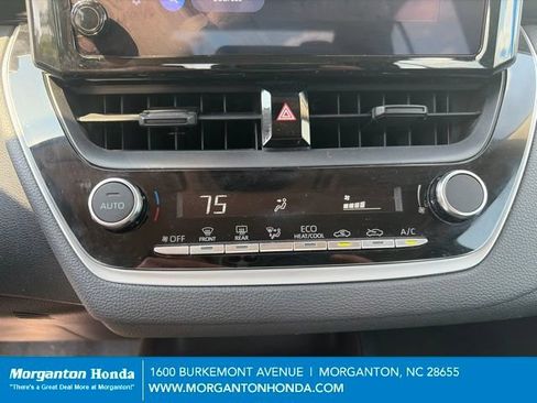 Used 2024 Toyota Corolla LE FWD image 19