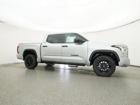 New 2026 Toyota Tundra SR5 AWD/4WD image 28