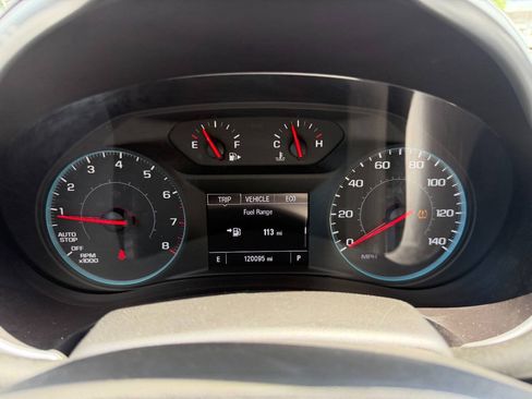 Used 2019 Chevrolet Malibu LS FWD image 24