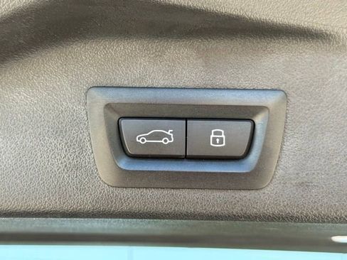 Certified 2024 BMW X5 xDrive40i w/ Premium Package AWD/4WD image 16