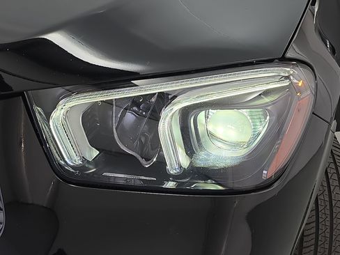 Certified 2022 Mercedes-Benz GLE 350 w/ AMG Line Exterior image 32