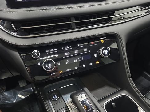 Certified 2023 INFINITI QX60 Pure AWD/4WD image 21