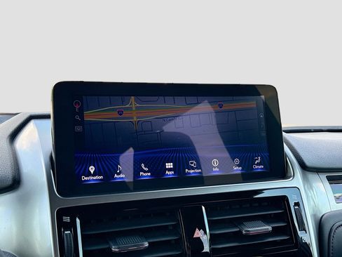 Used 2023 Lexus GX 460 Premium w/ Accessory Package AWD/4WD image 30