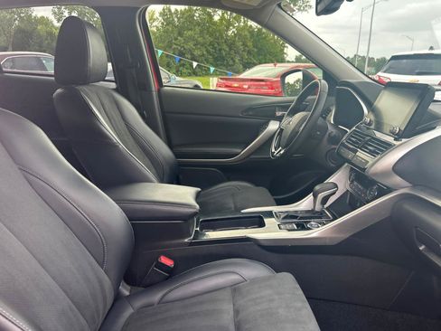 Used 2024 Mitsubishi Eclipse Cross SE AWD/4WD image 25