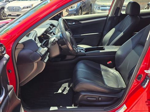 Used 2018 Honda Civic Touring image 20