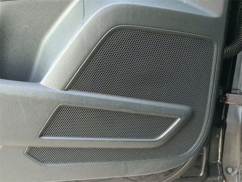 Certified 2022 Volkswagen Atlas SE image 18