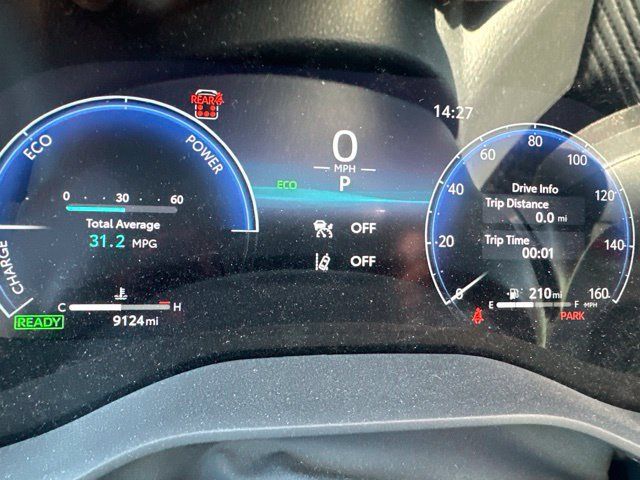 Used 2026 Toyota Sienna XLE Woodland Edition AWD/4WD image 7