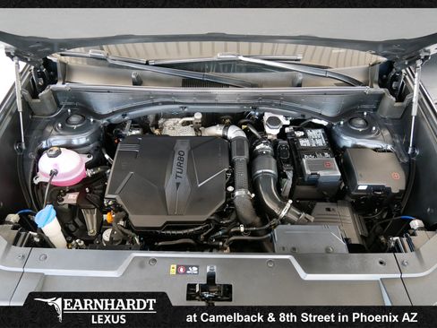 Used 2024 Hyundai Santa Fe Calligraphy FWD image 27