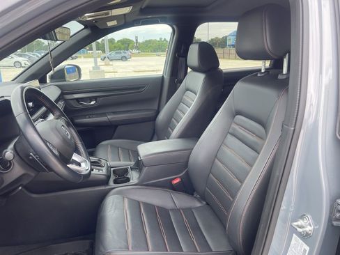 Used 2025 Honda CR-V Sport-L image 9