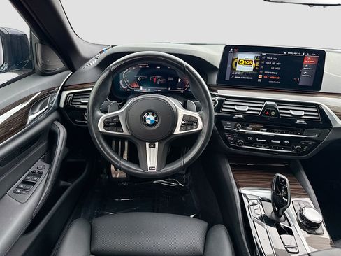 Used 2023 BMW 540i xDrive w/ Executive Package AWD/4WD image 17