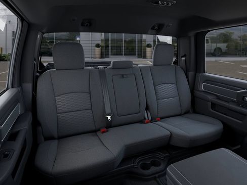 New 2026 RAM 2500 Big Horn AWD/4WD image 16