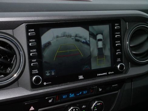 Used 2023 Toyota Tacoma TRD Sport image 30