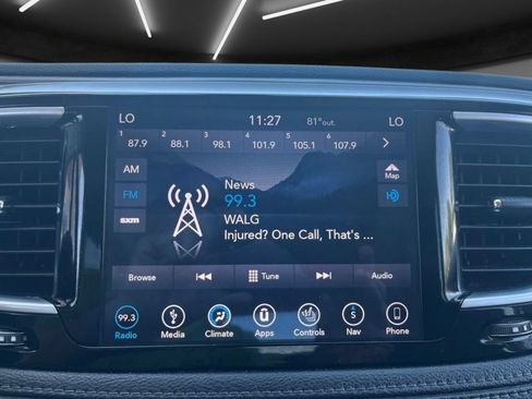 Used 2019 Chrysler Pacifica Limited FWD image 19