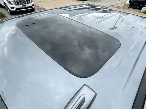 Certified 2021 GMC Sierra 1500 Denali w/ Driver Alert Package II image 19