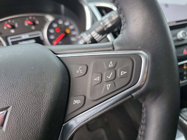 Used 2018 Chevrolet Equinox Premier FWD image 14