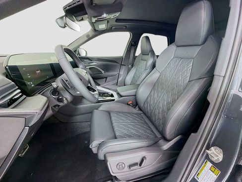 New 2025 Audi SQ5 Premium Plus image 22
