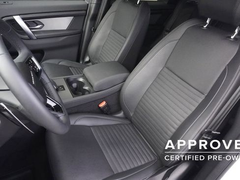 Used 2025 Land Rover Discovery Sport Dynamic SE image 20