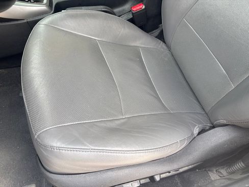 Used 2015 Hyundai Elantra Limited FWD image 10