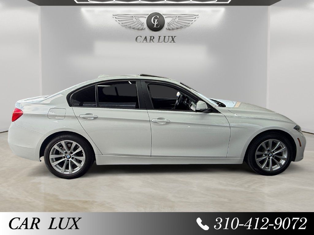 Used 2017 BMW 320i Sedan RWD image 6