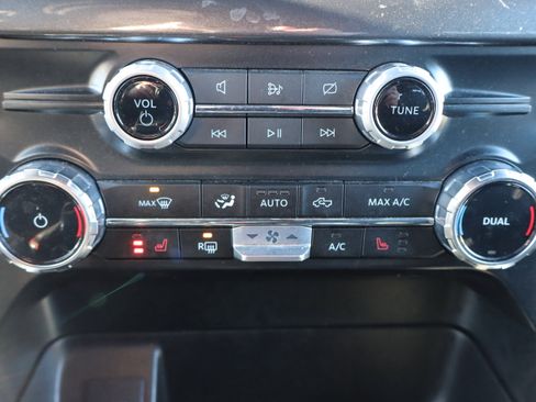 Used 2023 Ford F150 XLT w/ Equipment Group 302A High image 21