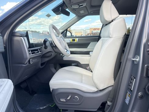 New 2026 Hyundai Santa Fe Limited image 13