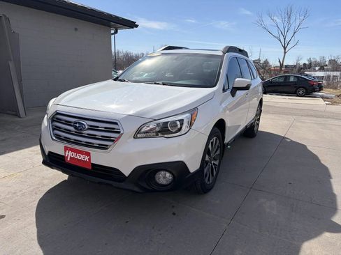 Used 2017 Subaru Outback 3.6R Limited image 3