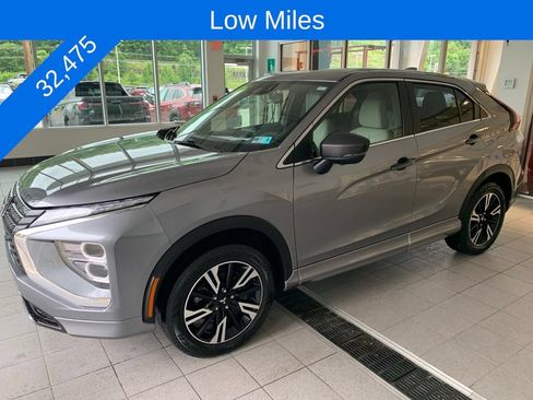 Used 2024 Mitsubishi Eclipse Cross SEL AWD/4WD image 2