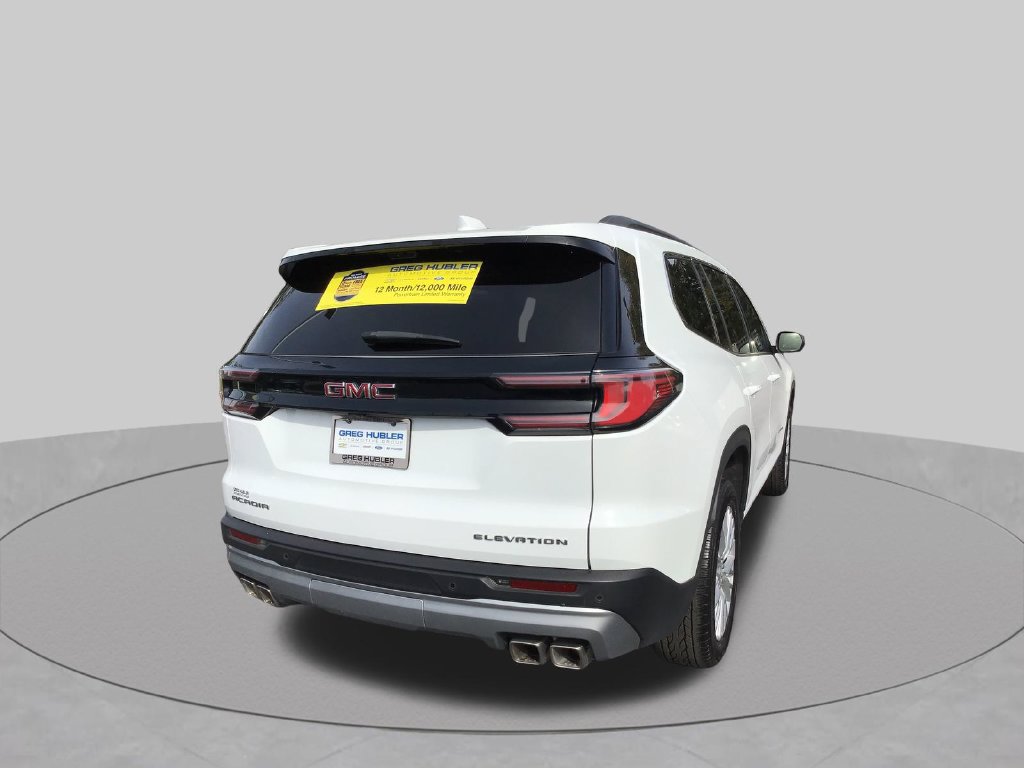 Used 2026 GMC Acadia Elevation w/ Elevation Premium Package FWD image 8