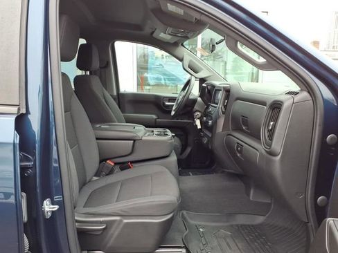 Used 2020 Chevrolet Silverado 1500 Custom w/ Custom Value Package image 19