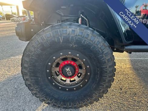 Used 2020 Jeep Gladiator Rubicon AWD/4WD image 2
