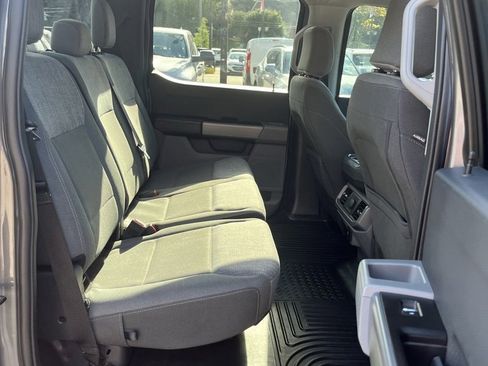 Used 2022 Ford F150 XLT w/ Trailer Tow Package image 24
