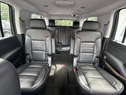 Used 2016 GMC Yukon XL Denali w/ Open Road Package AWD/4WD image 12