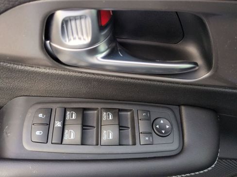 New 2026 Chrysler Pacifica Select image 7